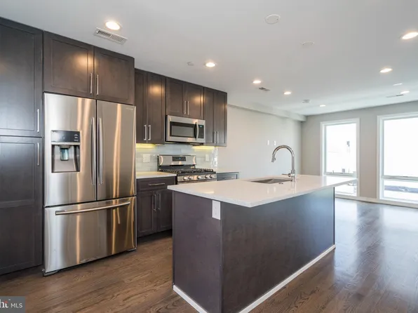 1432 Clymer St Unit 3, Philadelphia, PA 19146