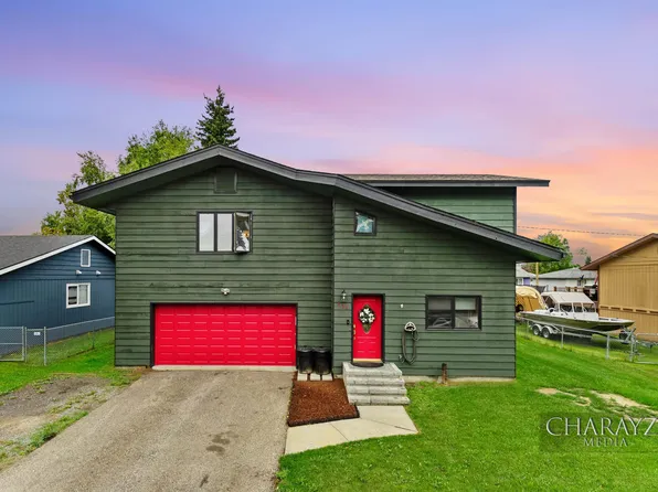 529 Slater Dr, Fairbanks, AK 99701