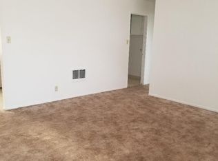 1996 10th St, Redding, CA 96001