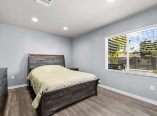16334 Community St, North Hills, CA 91343