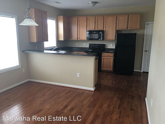 5th image of 3051 Macallan Pkwy