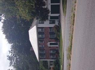 393 Lee St, Brookline, MA 02445