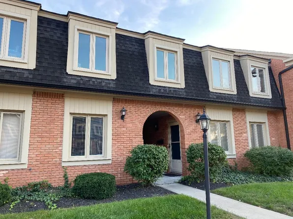 1129A Canterbury Ct #A, Indianapolis, IN 46260