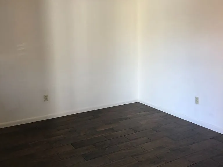 235 Pinecrest Ave #1 — Photo 8