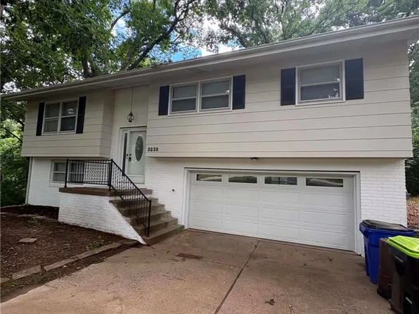3235 Greenlake Dr, Decatur, IL 62521