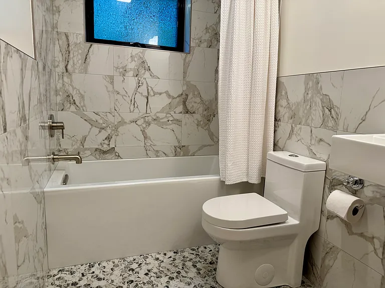 517 Golden Gate Ave — Photo 16
