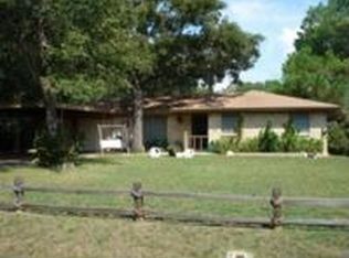 109 Lilac Ln, Azle, TX 76020