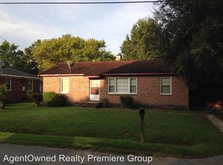22 Henderson Dr, Goose Creek, SC 29445