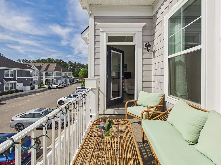 12102 Oxford Landing Dr #204 — Photo 19