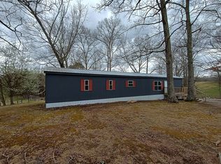 1190 Buffalo Rd, Quebeck, TN 38579