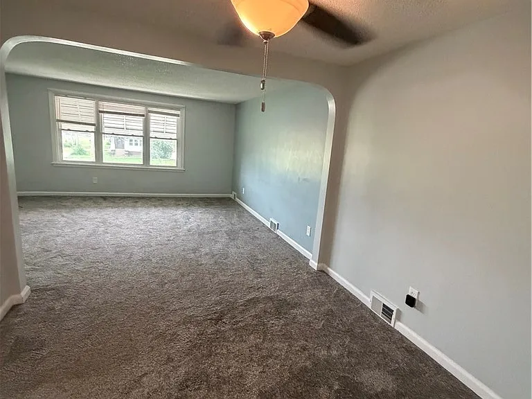 808 Cleveland Dr #LOWER — Photo 10