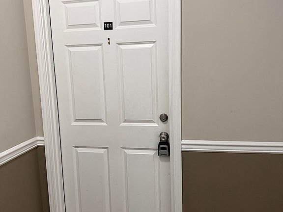 2nd image of 4901 Crossing Spring Way Unit 101