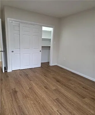 1000 Lexington Street — Photo 5
