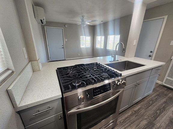 5th image of 6671 Pine Ave #6671