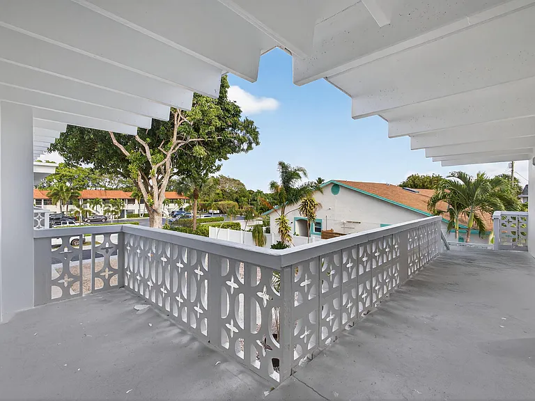 624 Southwind Cir #4 — Photo 42