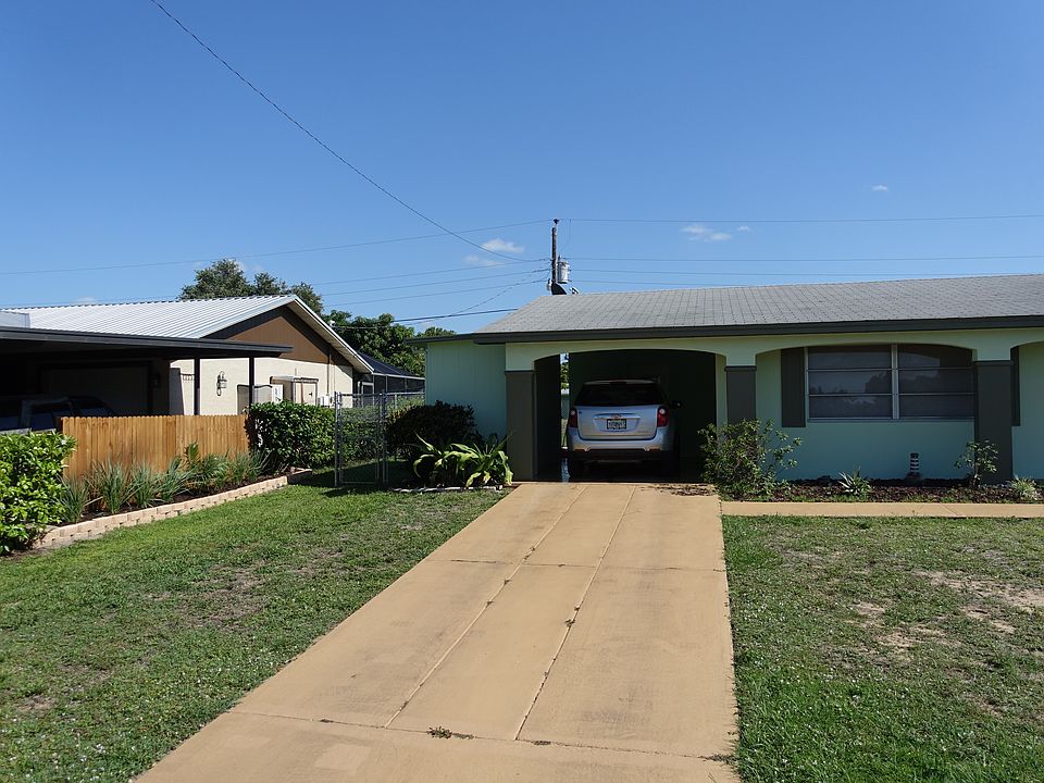 1st image of 1120 Rushmore Ave N