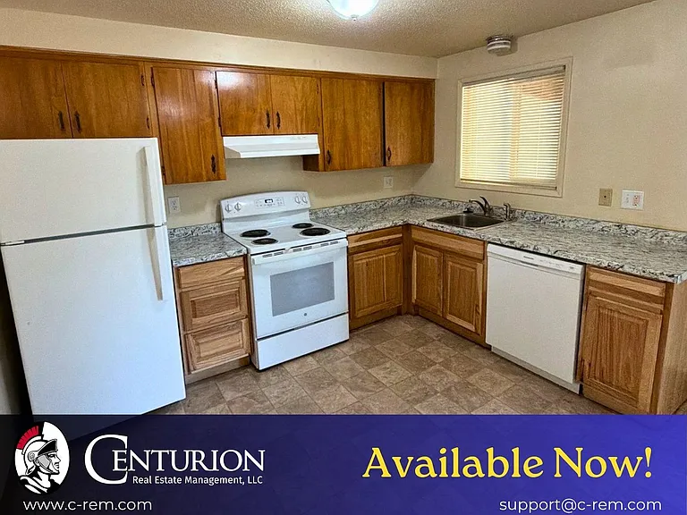 2610 Taylor St — Photo 1