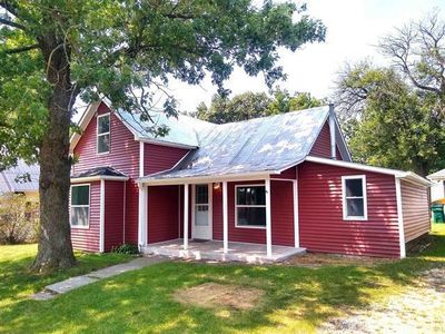 204 N High St, North Judson, IN, 46366