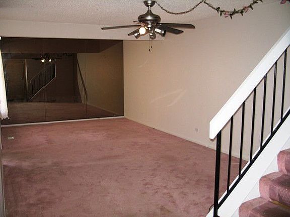 2nd image of 706 Weymouth Cir