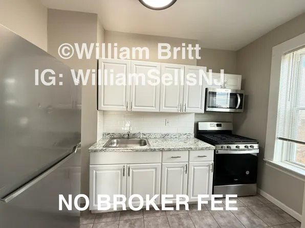 9 Bentley Ave, Jersey City, NJ