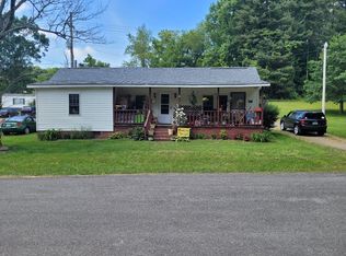 260 Frog Spur Rd, Fancy Gap, VA 24328