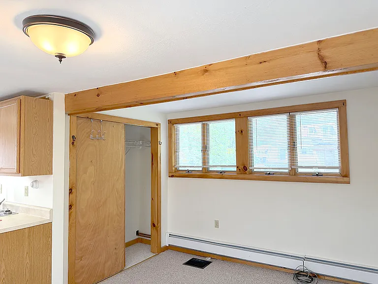 32 Nichols St #6 — Photo 10
