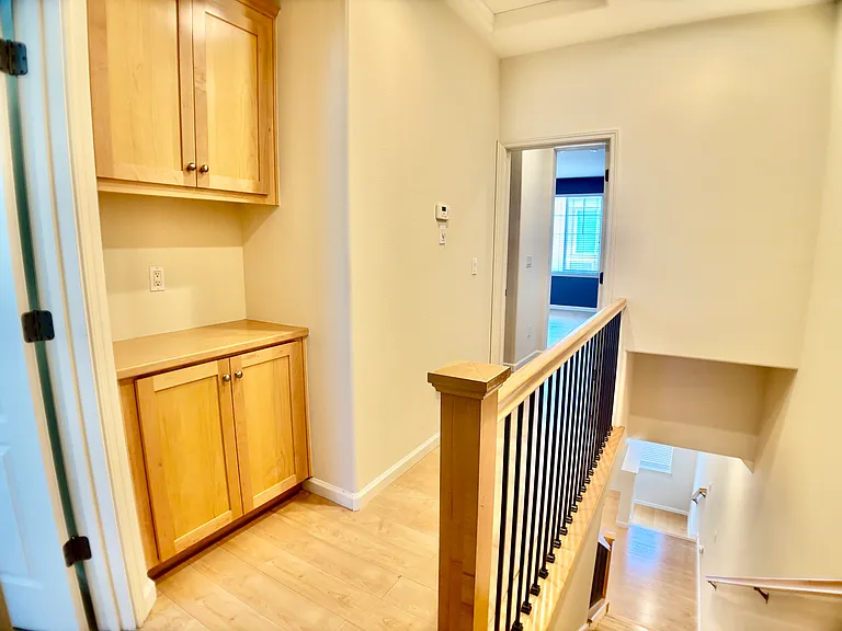 4466 Laird Cir — Photo 23