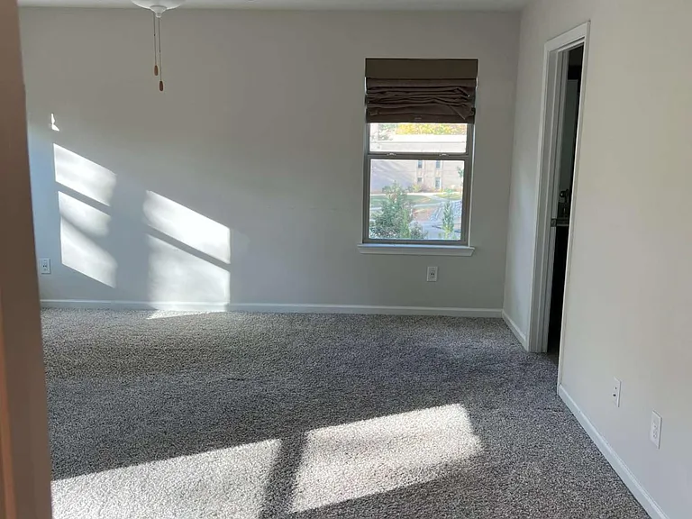 5301 Glade Park Dr — Photo 8