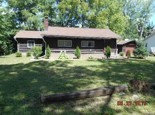 38 Oak Rd, Medway, OH 45341
