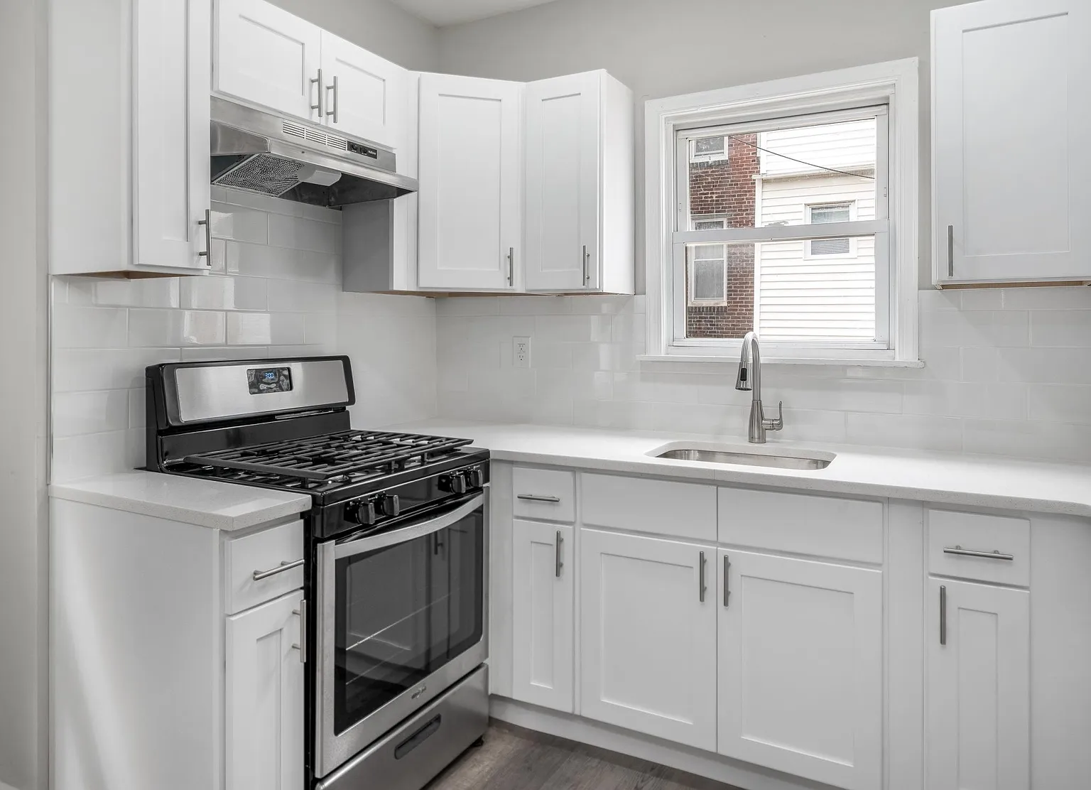 4020 Neilson St photo 1