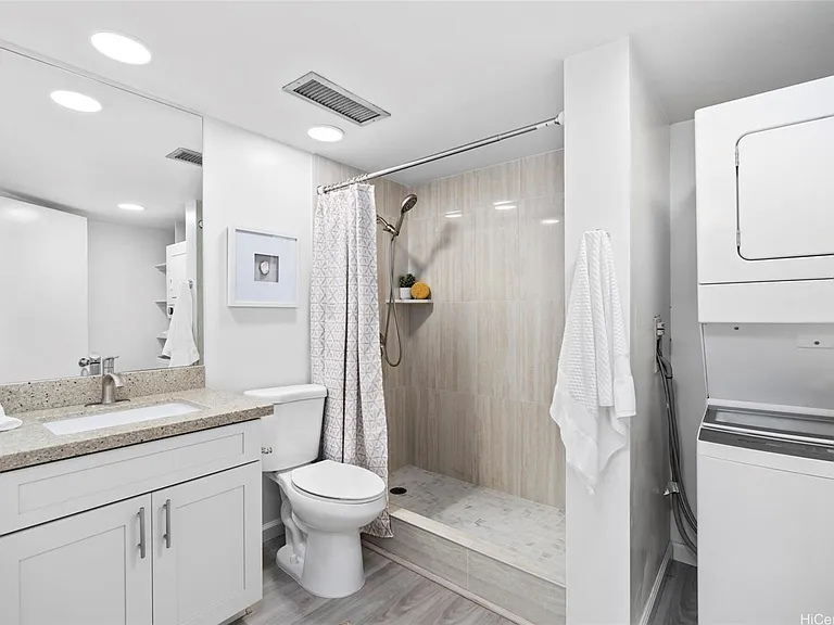 60 N Beretania St #2403 — Photo 13