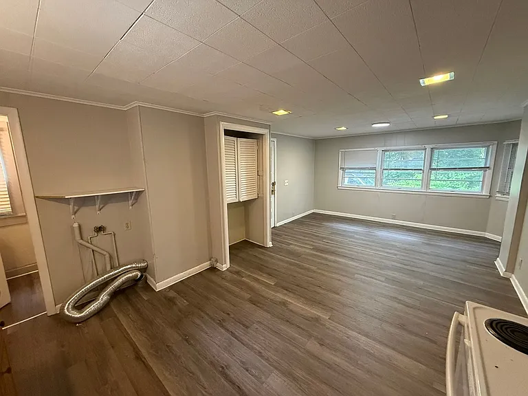 33-35 Emerson Street — Photo 10