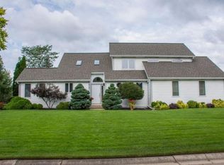 2707 Huntington Pl, Mishawaka, IN 46544