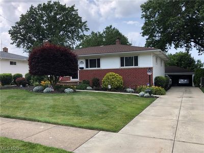 3288 Augustine Dr, Parma, OH, 44134