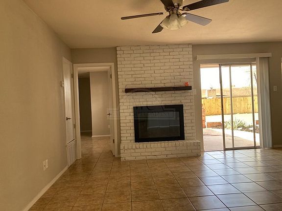 3rd image of 4208 Prairie Dr