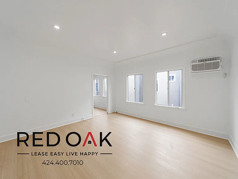 4811 Melrose Ave #205 — Photo 1