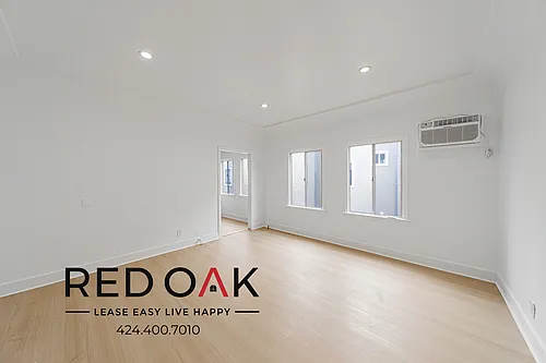 4811 Melrose Ave #205 Photo 1