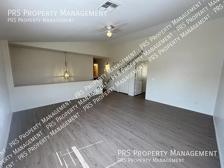 42406 W Sunland Dr — Photo 31