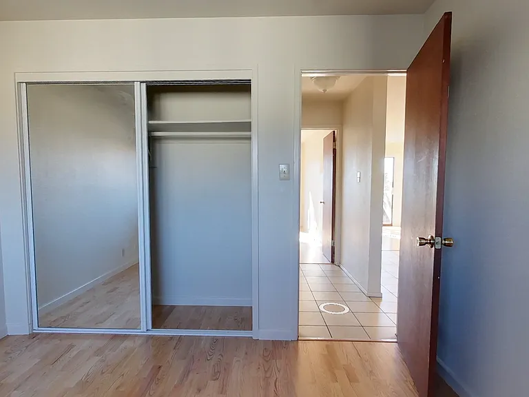 Parker House — Photo 18