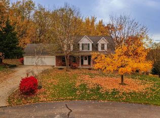 9345 Foley Xing, Fenton, MI 48430