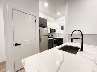 1930 Pine St #1A, Philadelphia, PA 19103