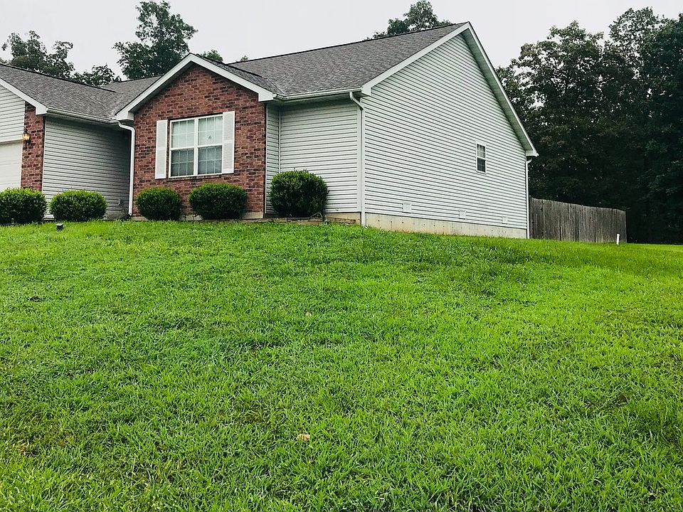 2nd image of 21063 Larson Rd