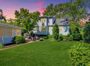 18617 Henry St, Lansing, IL 60438