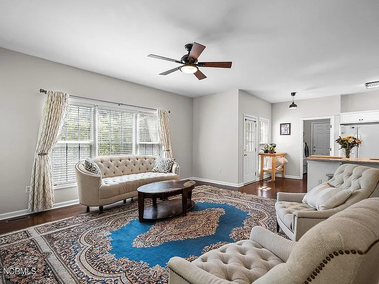 1010 Meridian Dr — Photo 11