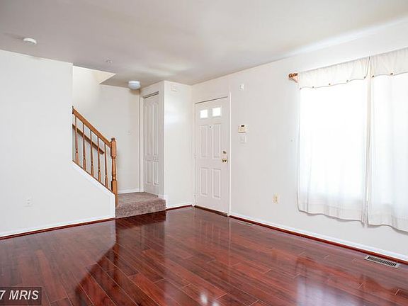5th image of 6301 S Lake Ct