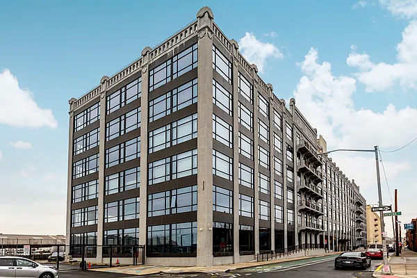 Sold by Living New York | media 15