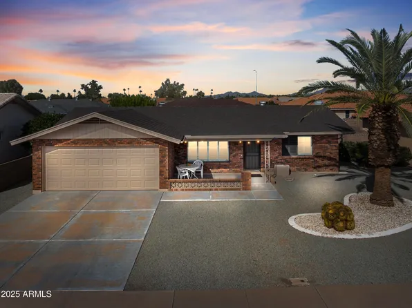 8232 E MESETO Avenue, Mesa, AZ 85209