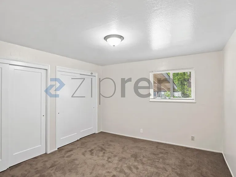 1883 Robin Ln #1 — Photo 18