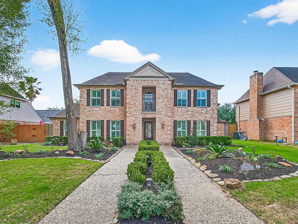 1st image of 15843 Foxgate Rd