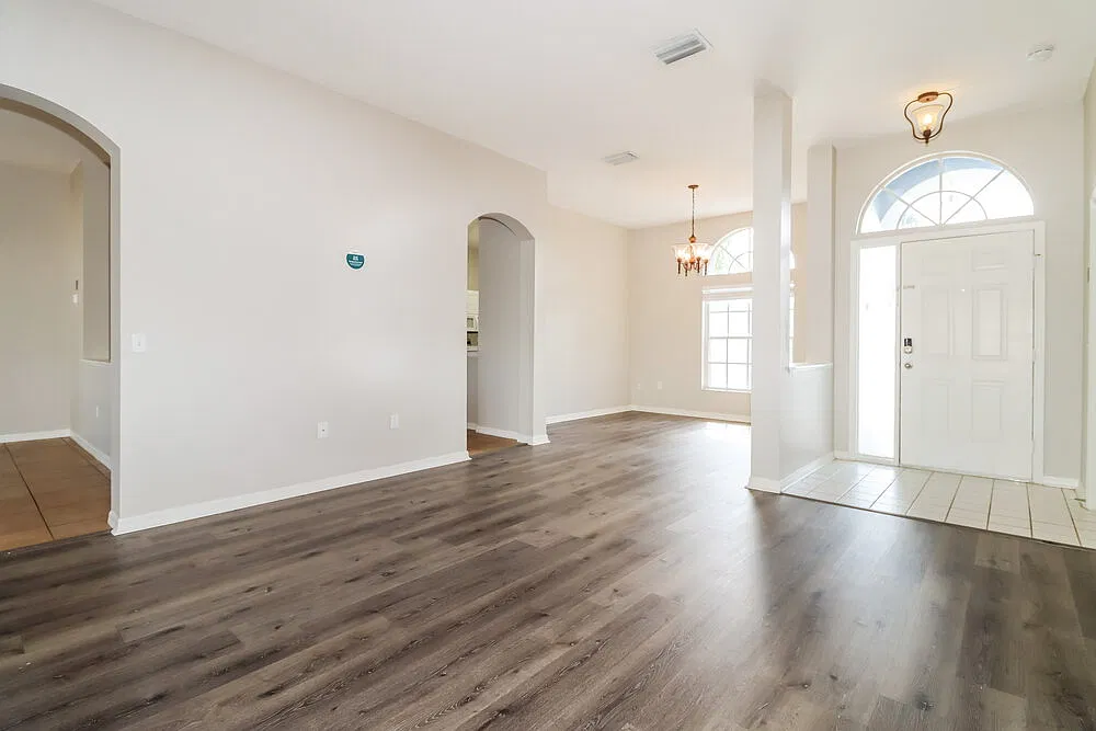 3 bed, 2.0 bath, 1798 sqft, $2,650 — Photo 4